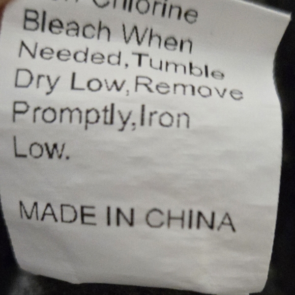 Women's Cardigan - Picture 6 of 6